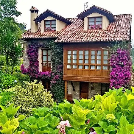 Trisqueles Y Buganvillas Villaviciosa  Exterior photo
